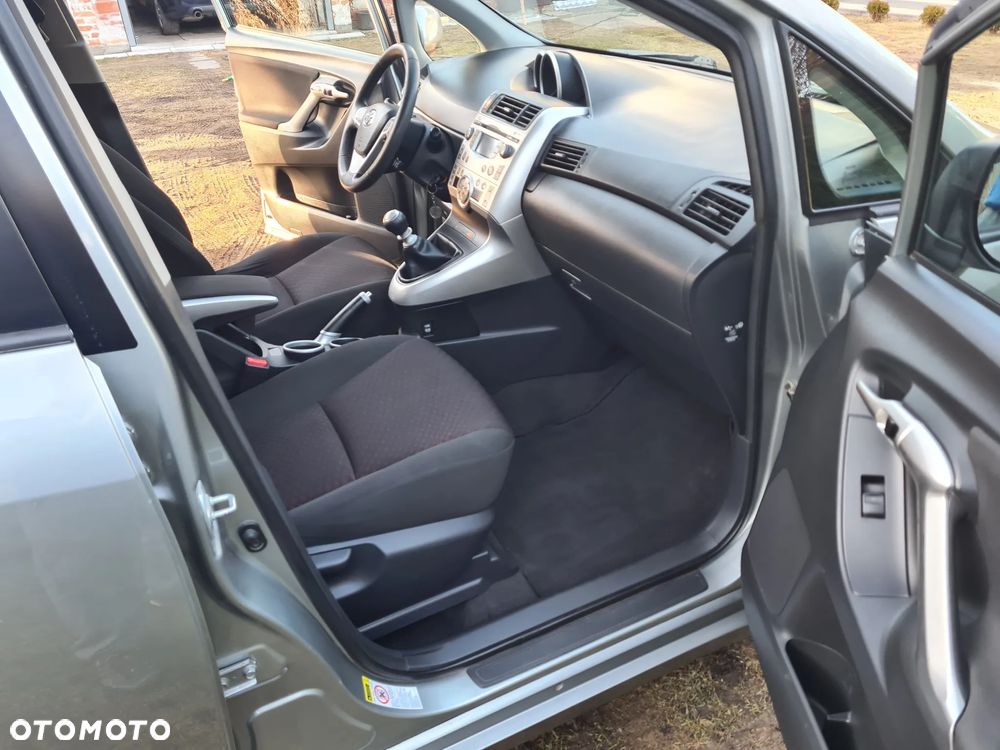 Toyota Verso 1.6 Luna EU5 - 7