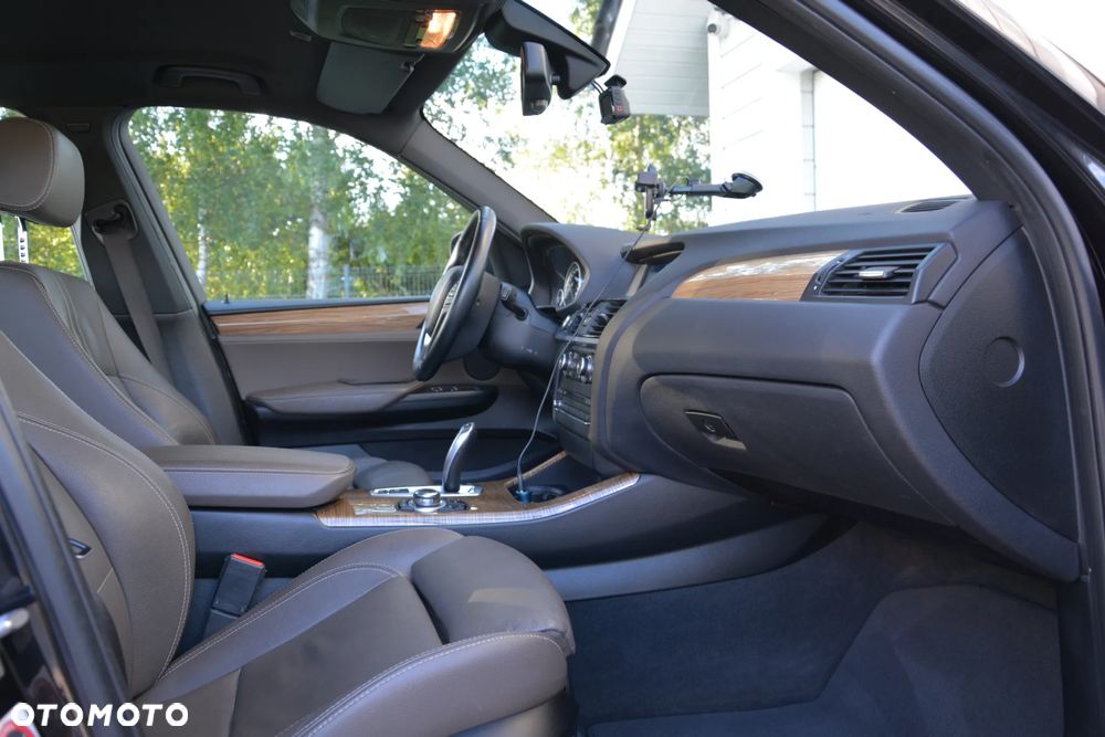 BMW X3 xDrive20d - 34