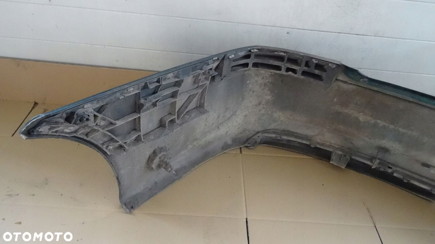 VECTRA B LIFT ZDERZAK TYŁ L359 - 7