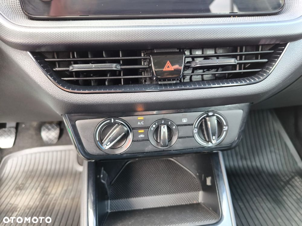 Skoda Fabia 1.0 TSI Essence - 9