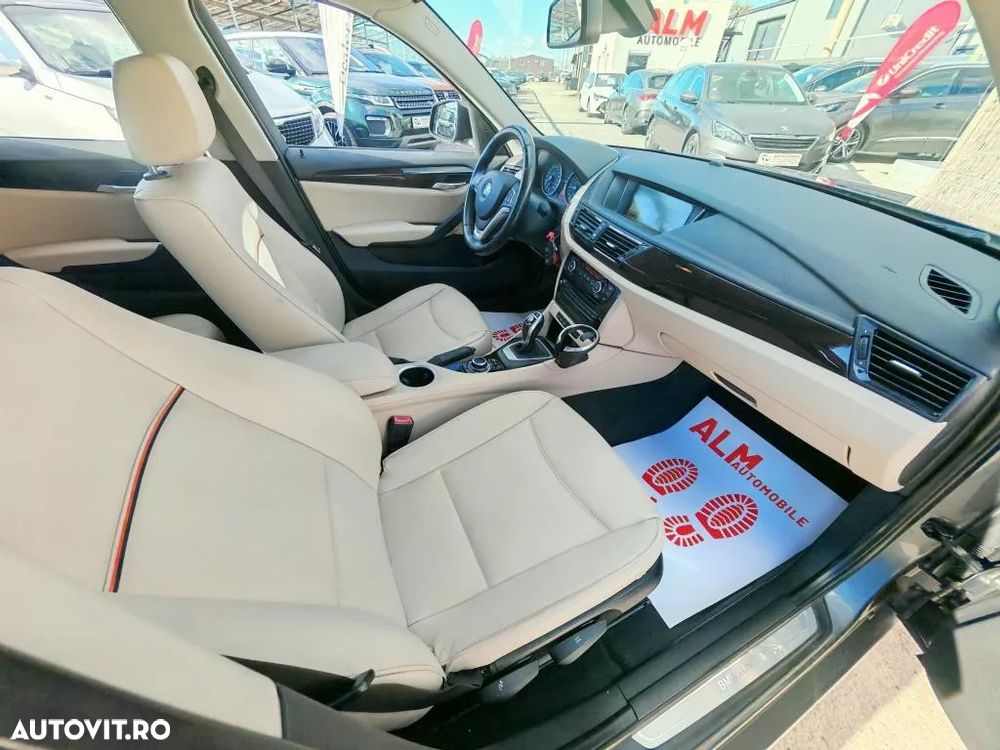 BMW X1 xDrive20d Aut. Sport Line - 4