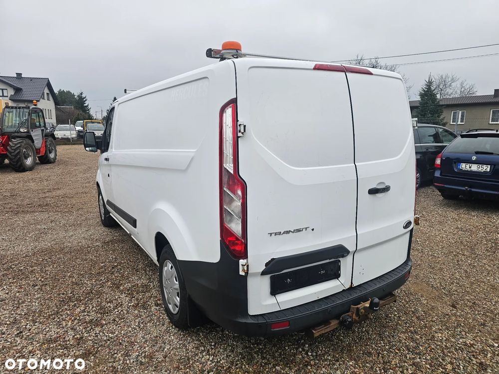 Ford Transit Custom - 5