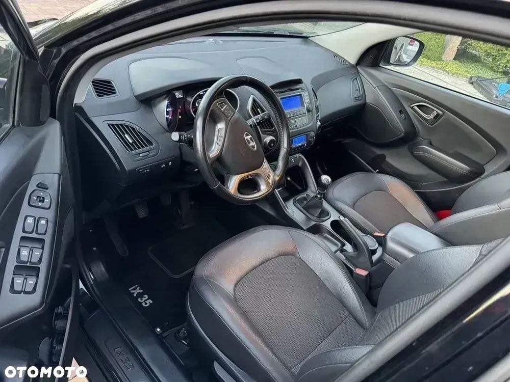 Hyundai ix35 1.6 2WD blue Comfort - 13
