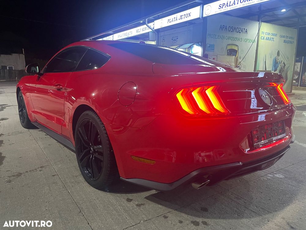 Ford Mustang - 20