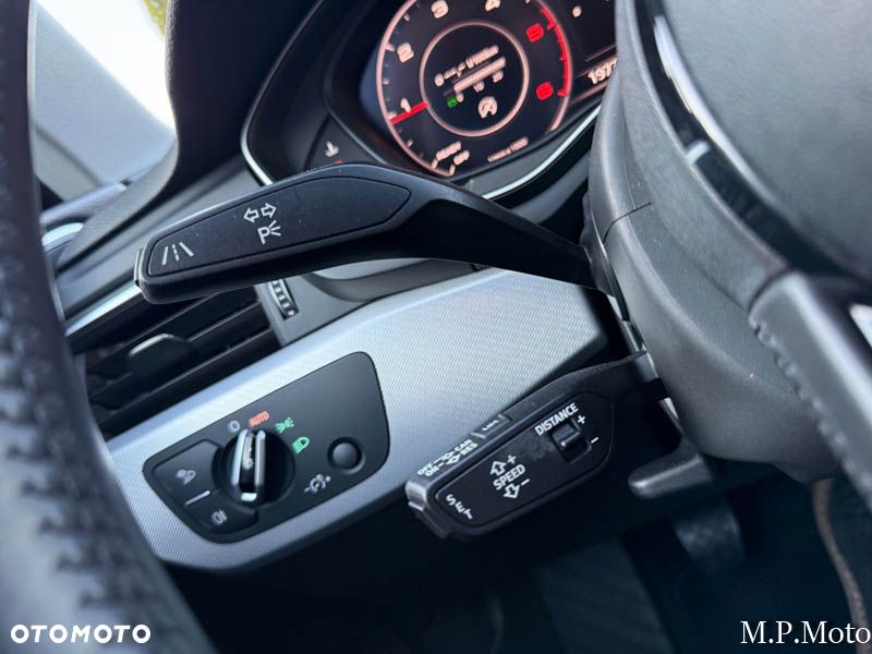 Audi A4 Avant 2.0 TDI Sport S tronic - 26