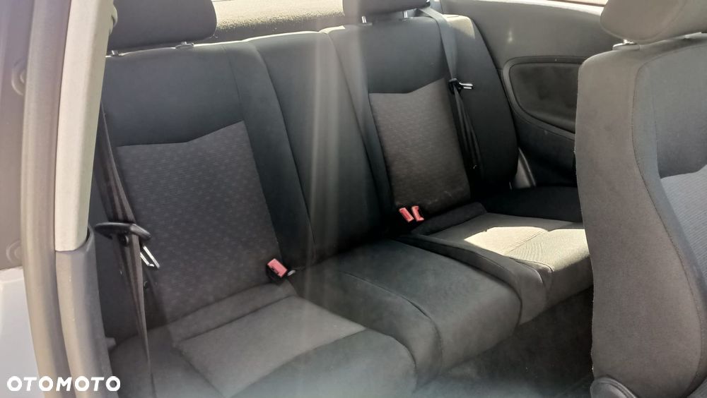 Seat Ibiza 1.4 16V 100 Sport - 13
