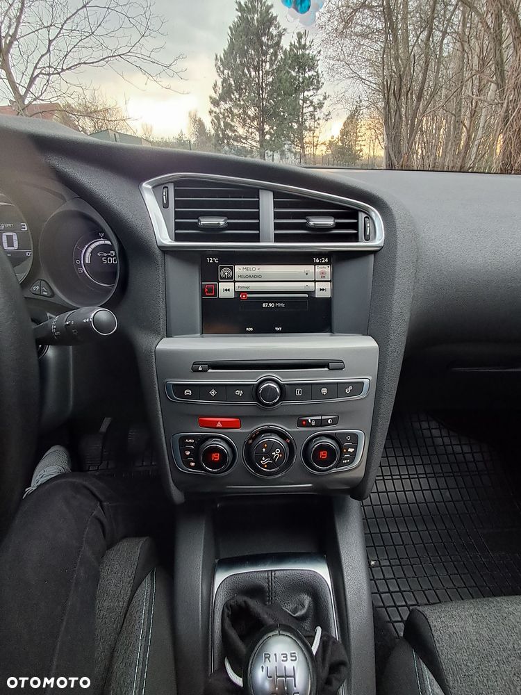 Citroën C4 1.2 e-THP Selection - 15