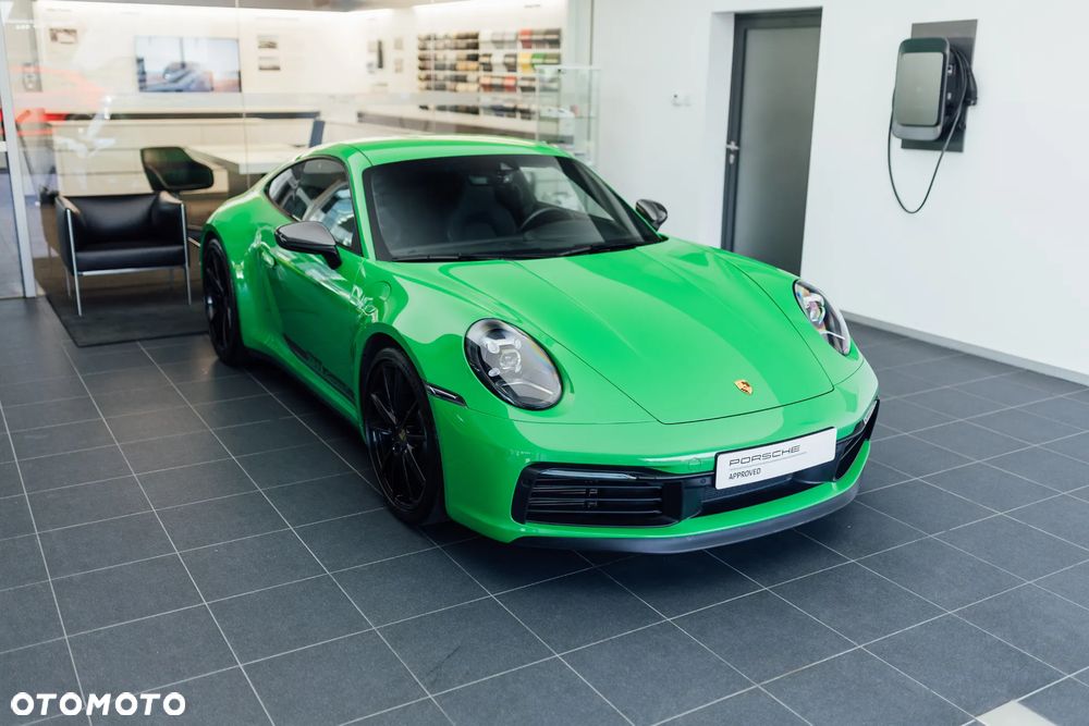Porsche 911 Carrera T PDK - 6