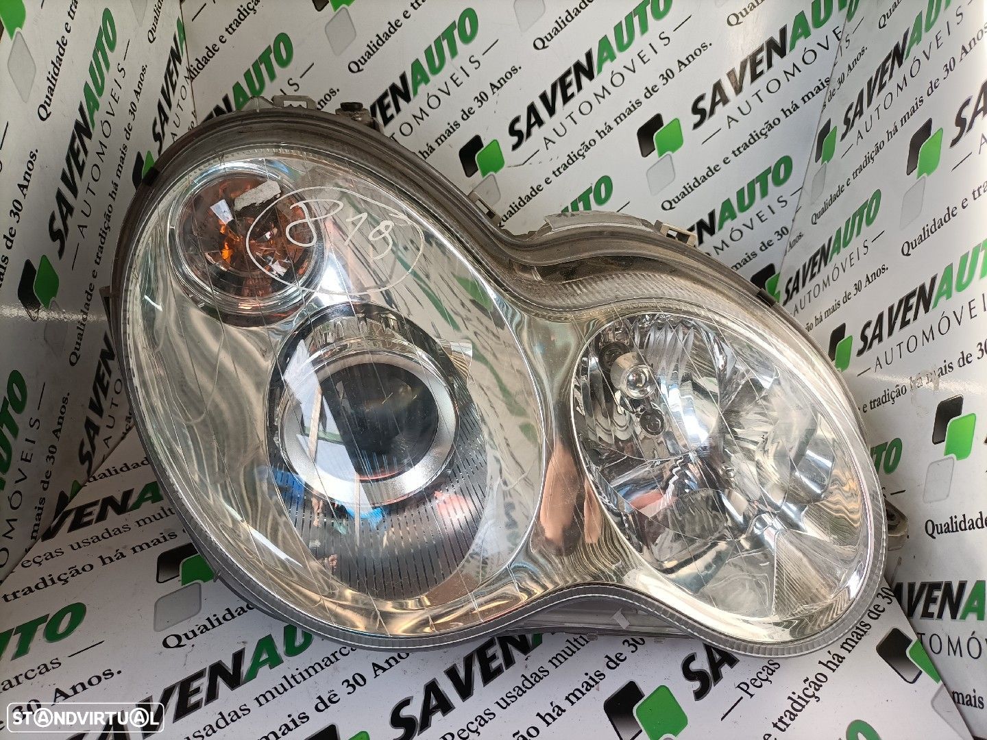 Farol Xénon Dto Mercedes-Benz C-Class (W203) - 1