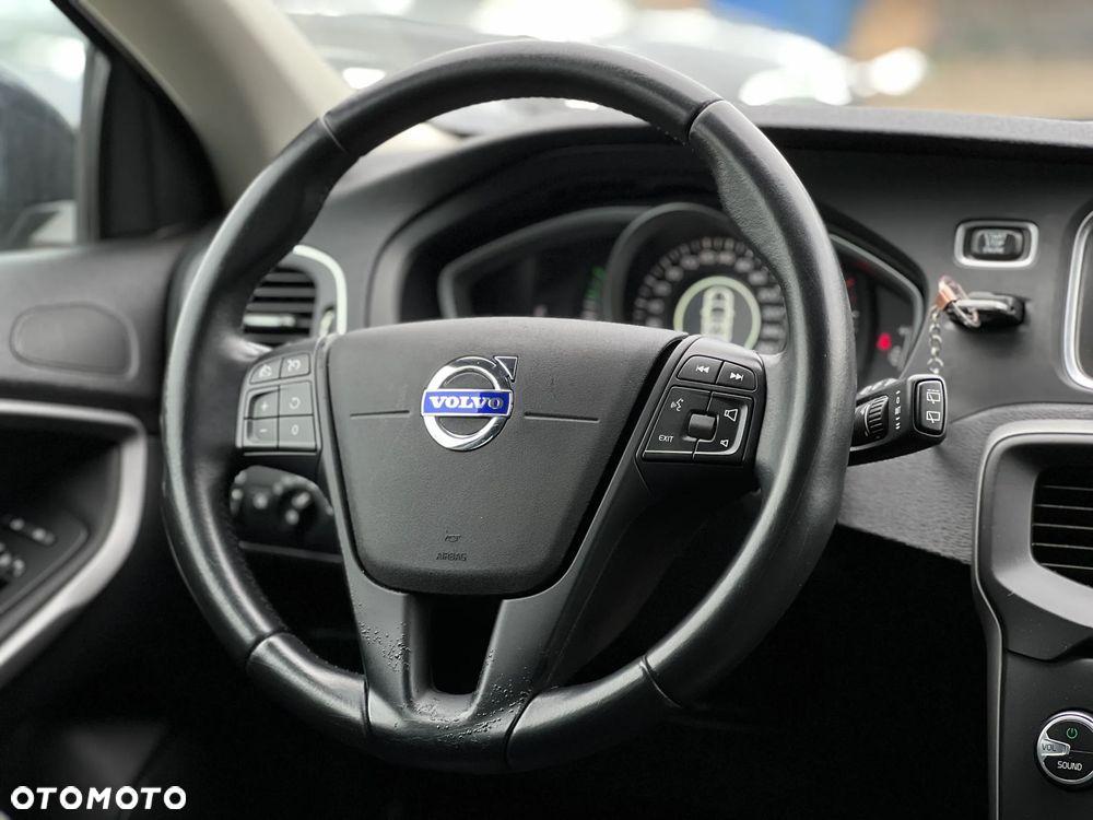 Volvo V40 - 21
