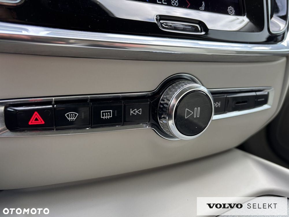 Volvo V60 Cross Country - 15