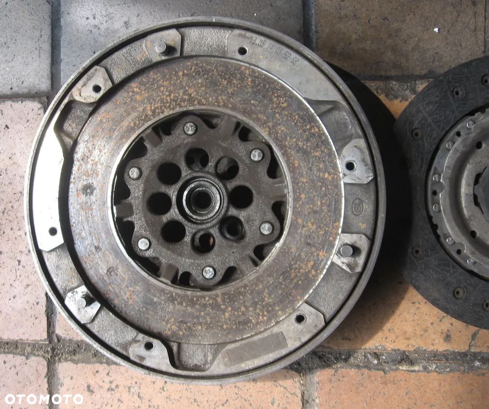 BMW E90 F30 F31 1.8 2.0 D koło dwumasowe dwumasa sprzęgło - 3