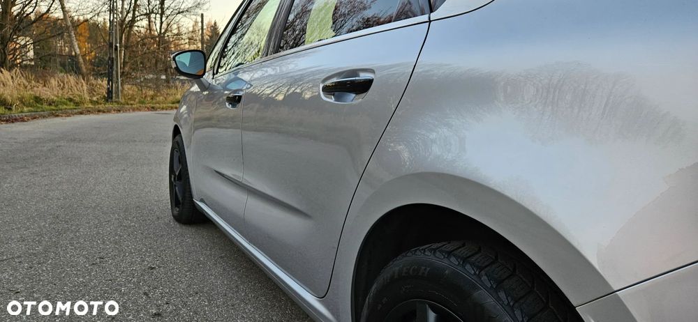 Citroën C4 Picasso 1.6 e-HDi Exclusive - 12