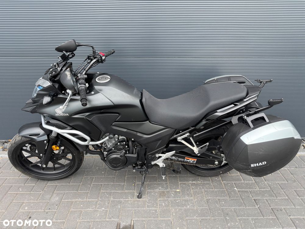 Honda CB - 2