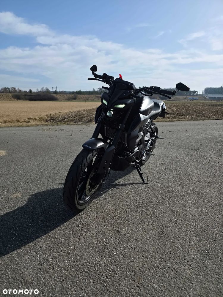 Yamaha MT - 1