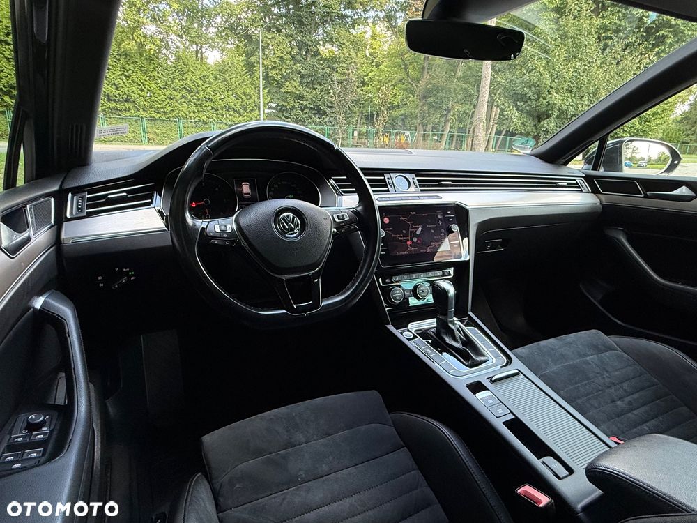 Volkswagen Passat Variant 2.0 TDI DSG (BlueMotion Technology) Highline - 8