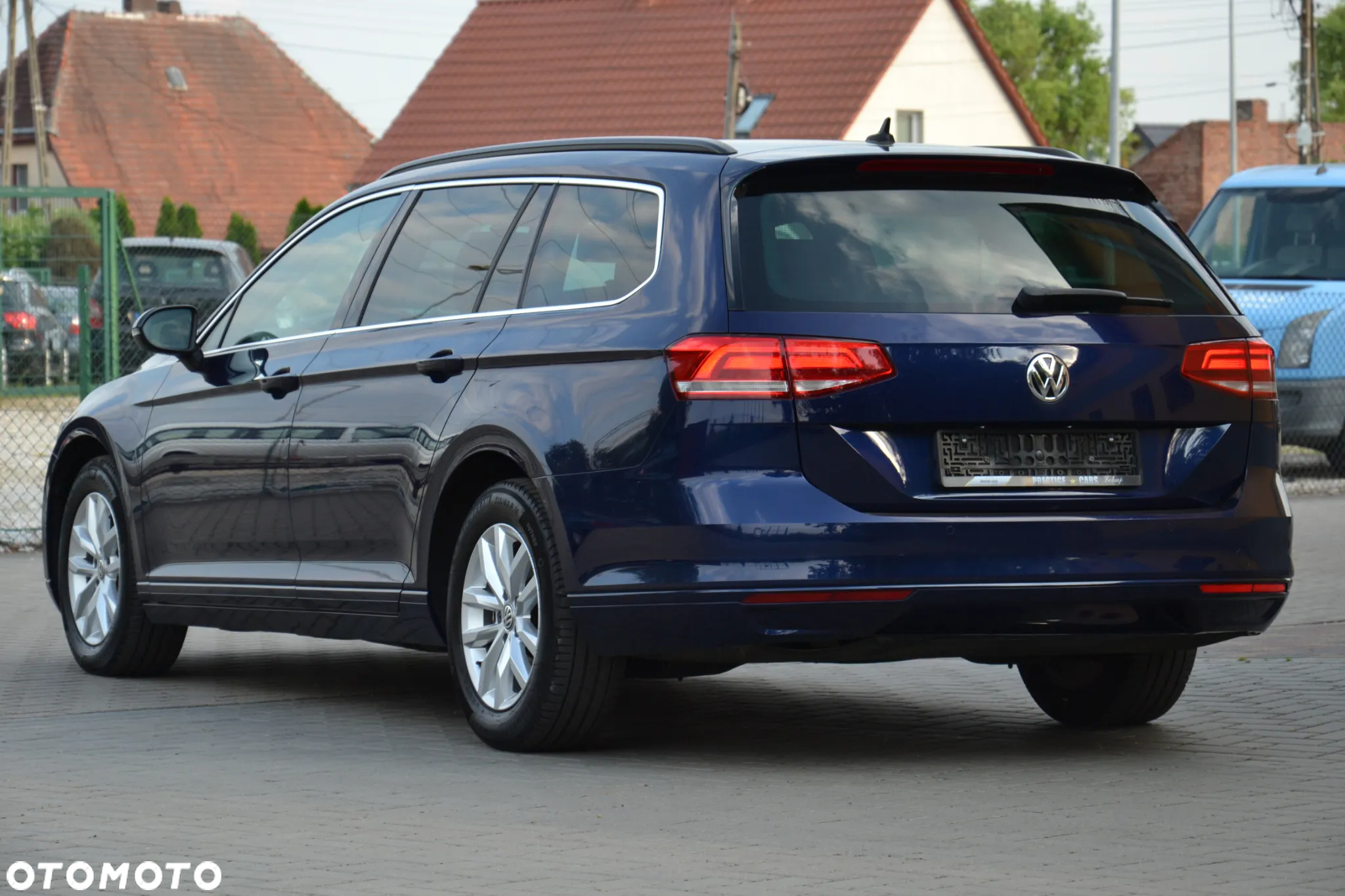 Volkswagen Passat Variant 2.0 TDI DSG (BlueMotion Technology) Comfortline - 14
