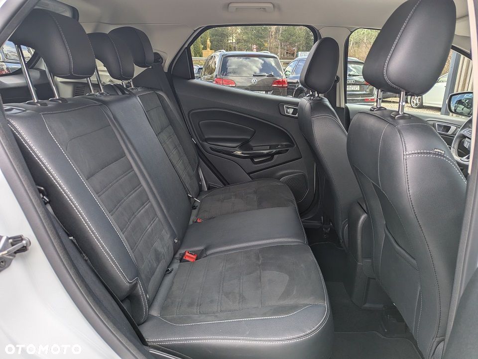 Ford EcoSport 1.0 EcoBoost ST-LINE - 25