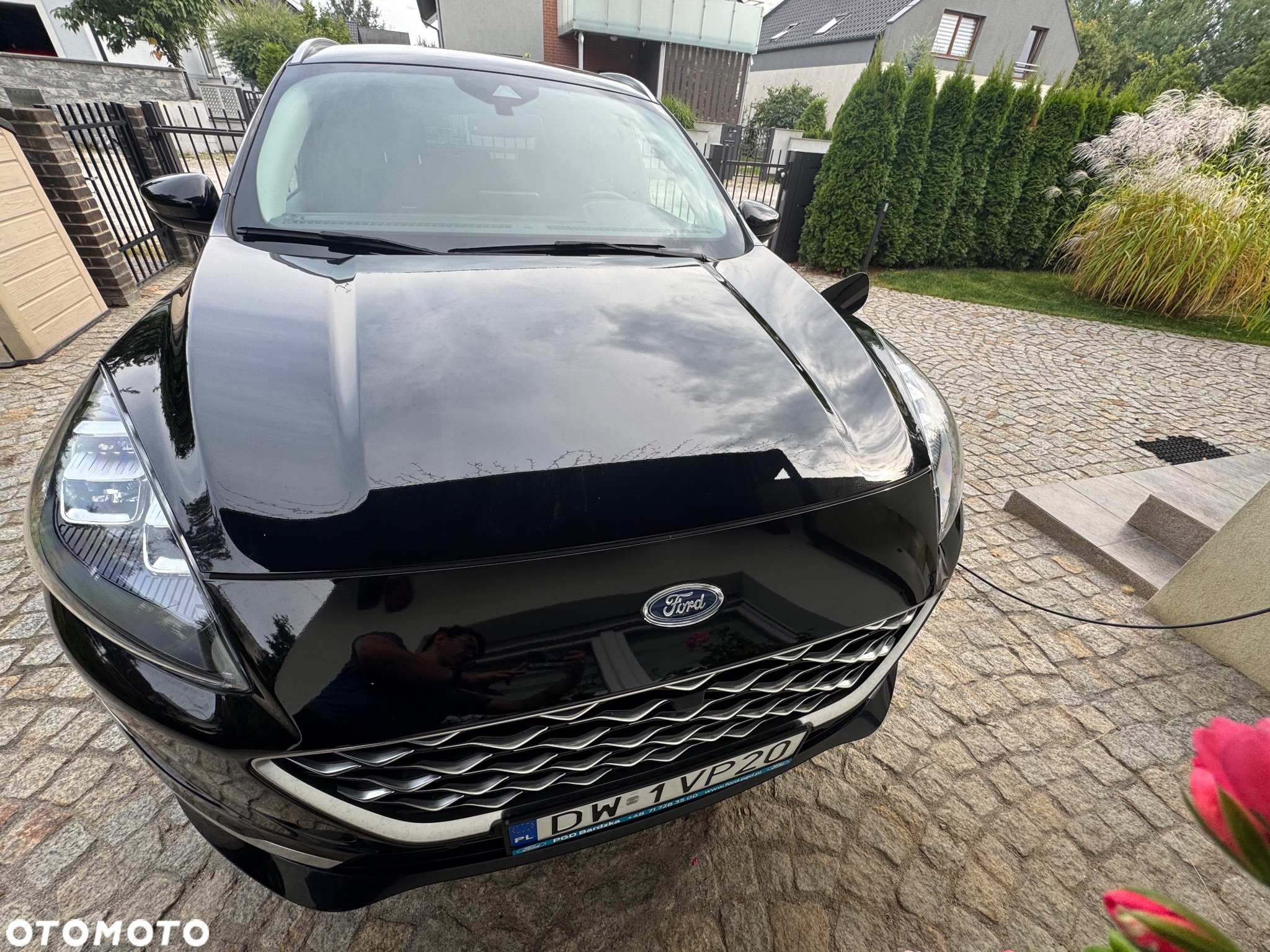 Ford Kuga 2.5P PHEV FWD Vignale - 3