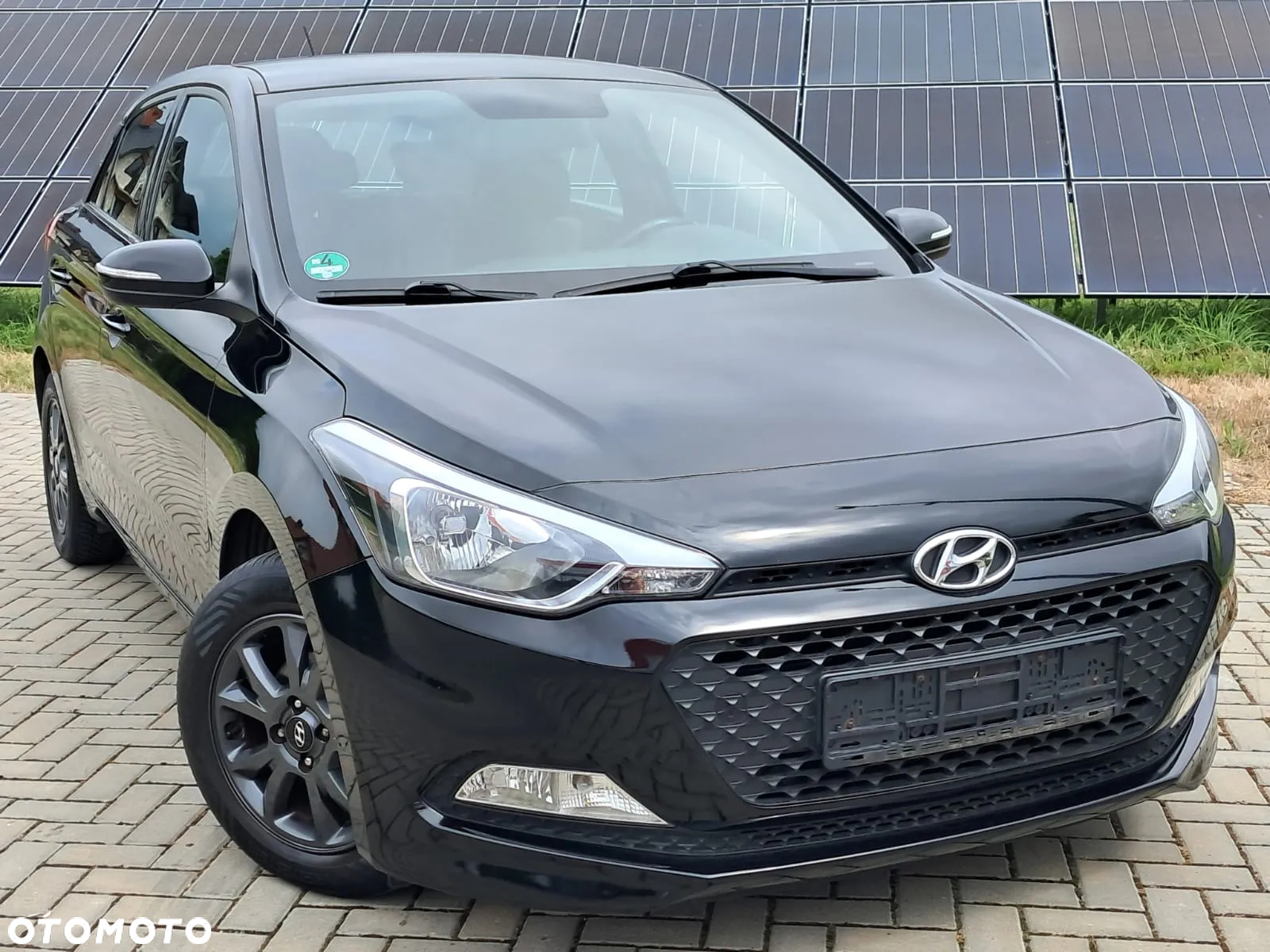 Hyundai i20 blue 1.2 YES - 4