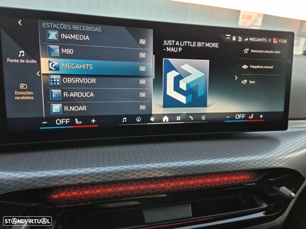 BMW 320 d Pack Desportivo M Auto - 29