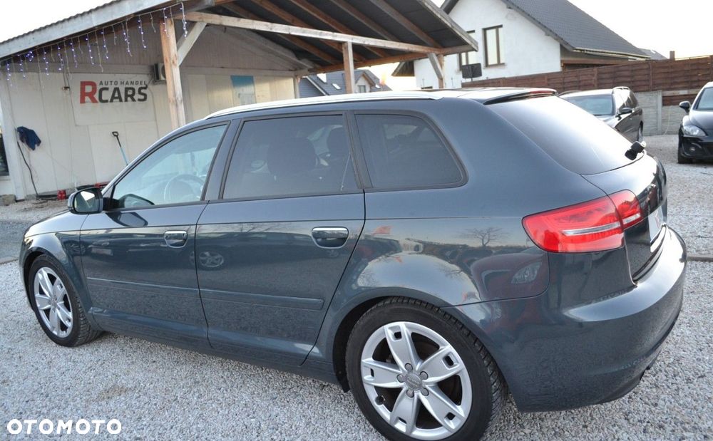 Audi A3 Sportback - 18