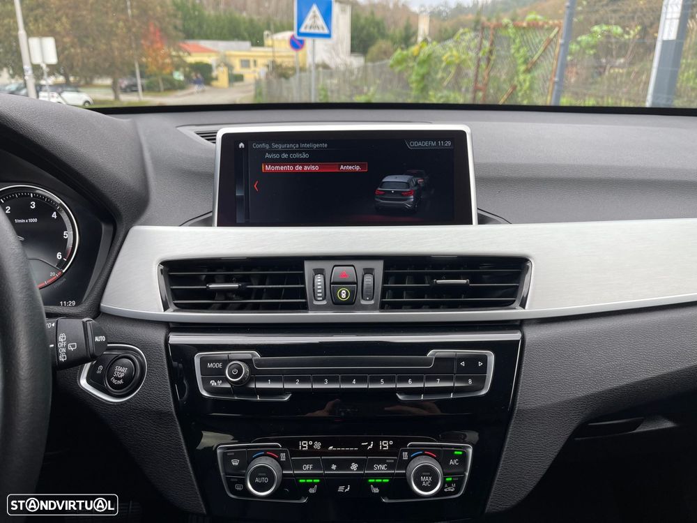 BMW X1 16 d sDrive Advantage Auto - 27