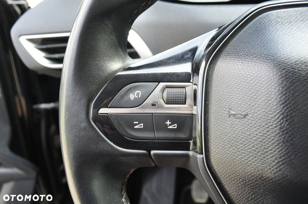 Peugeot 3008 2.0 BlueHDi Active S&S - 8