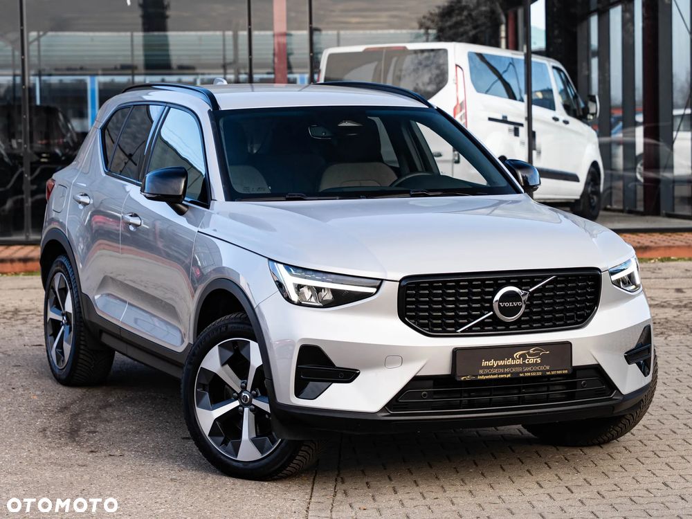 Volvo XC 40 - 3