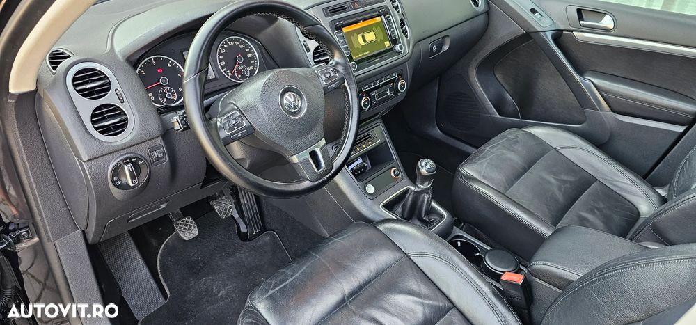 Volkswagen Tiguan 2.0 TDI CR DPF BMT Sport&Style - 9