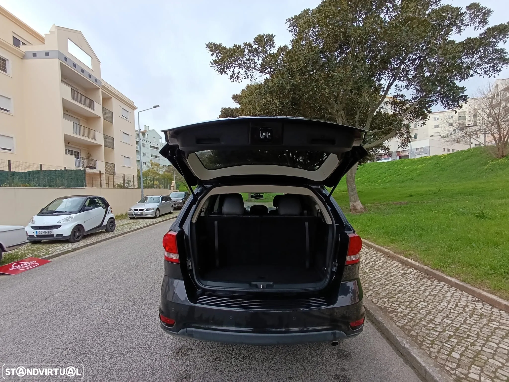 Fiat Freemont 2.0 M-Jet Urban - 30