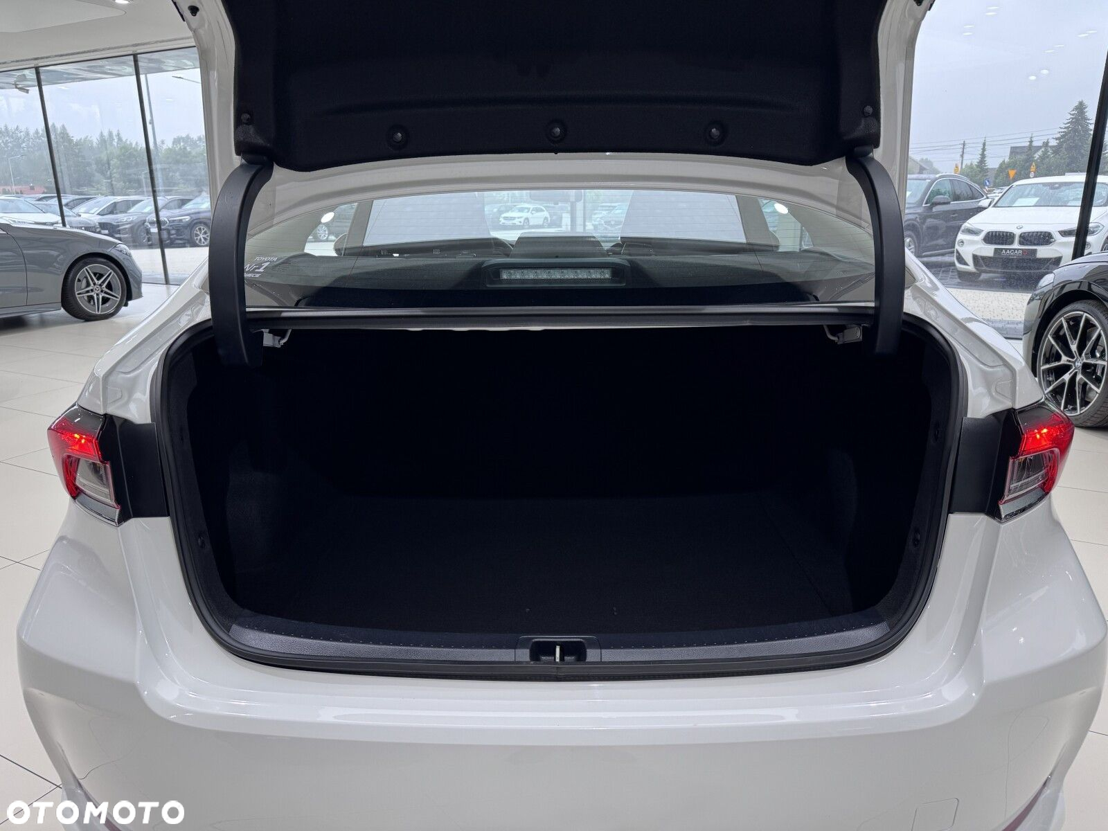 Toyota Corolla 1.5 Comfort - 17