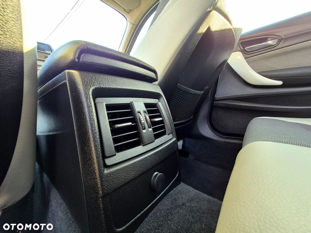 BMW Seria 1 118d DPF Edition Sport - 23