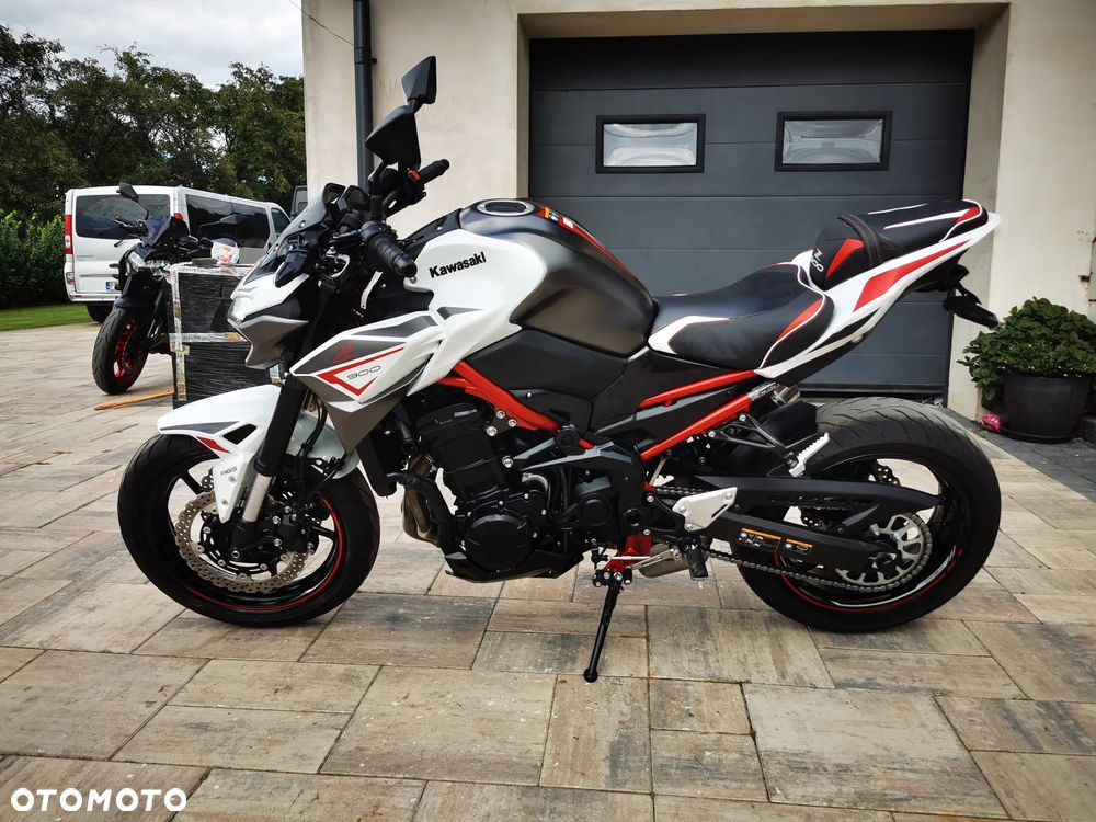 Kawasaki Z 900 - 5