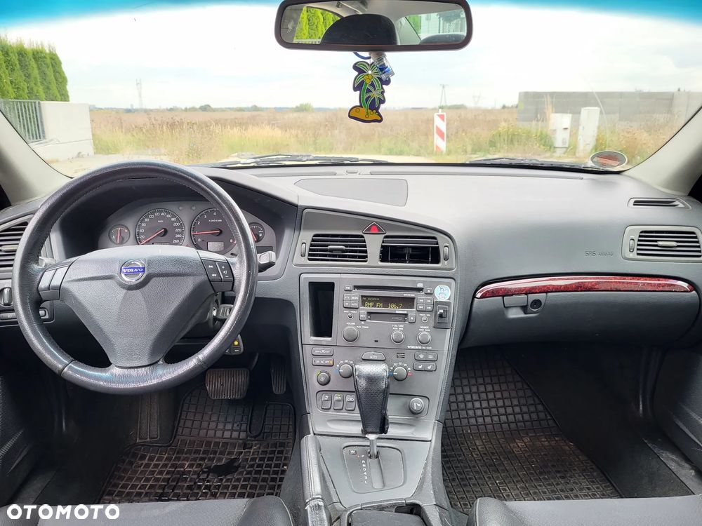 Volvo S60 2.4 Momentum - 5