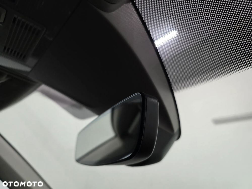 Volkswagen Tiguan 2.0 TSI 4Mot Elegance DSG - 27