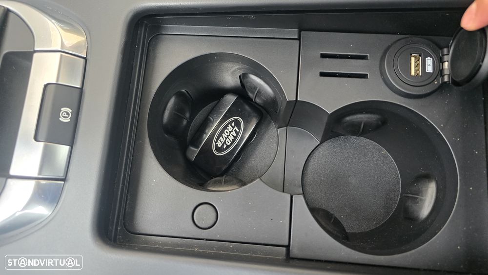 Land Rover Discovery Sport 2.0 eD4 HSE Luxury - 35