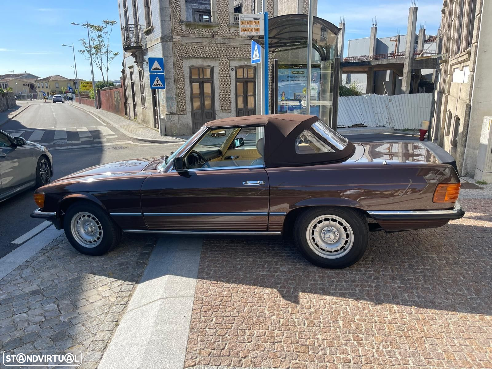 Mercedes-Benz SL 280 - 22