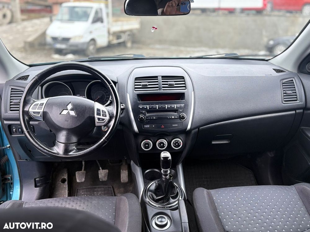 Mitsubishi ASX 1.8 DI-D 4WD Instyle - 13