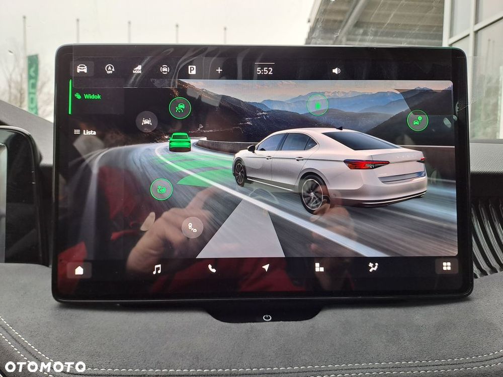 Skoda Superb 2.0 TSI Sportline DSG - 17