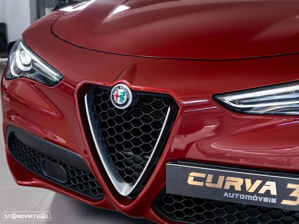 Alfa Romeo Stelvio 2.2 16V AT8-Q4 Super - 6