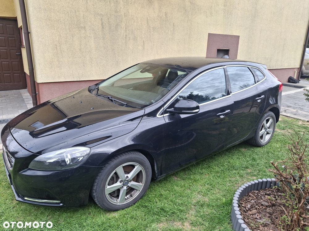 Volvo V40 D4 Summum - 2