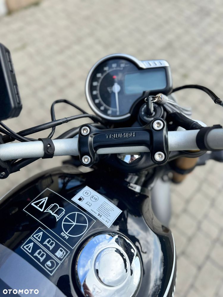 Triumph Inny - 5