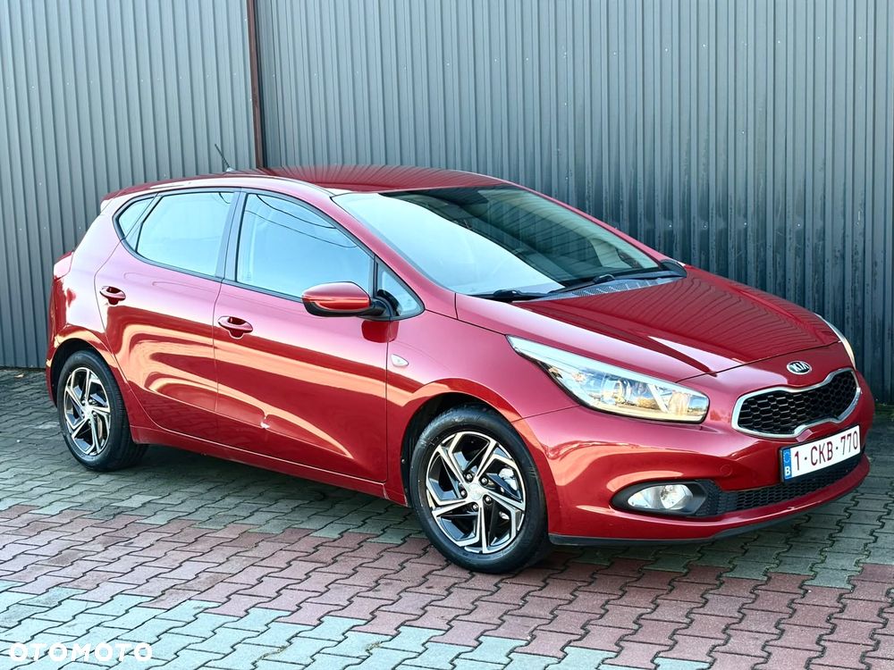 Kia Ceed 2014 photo 3