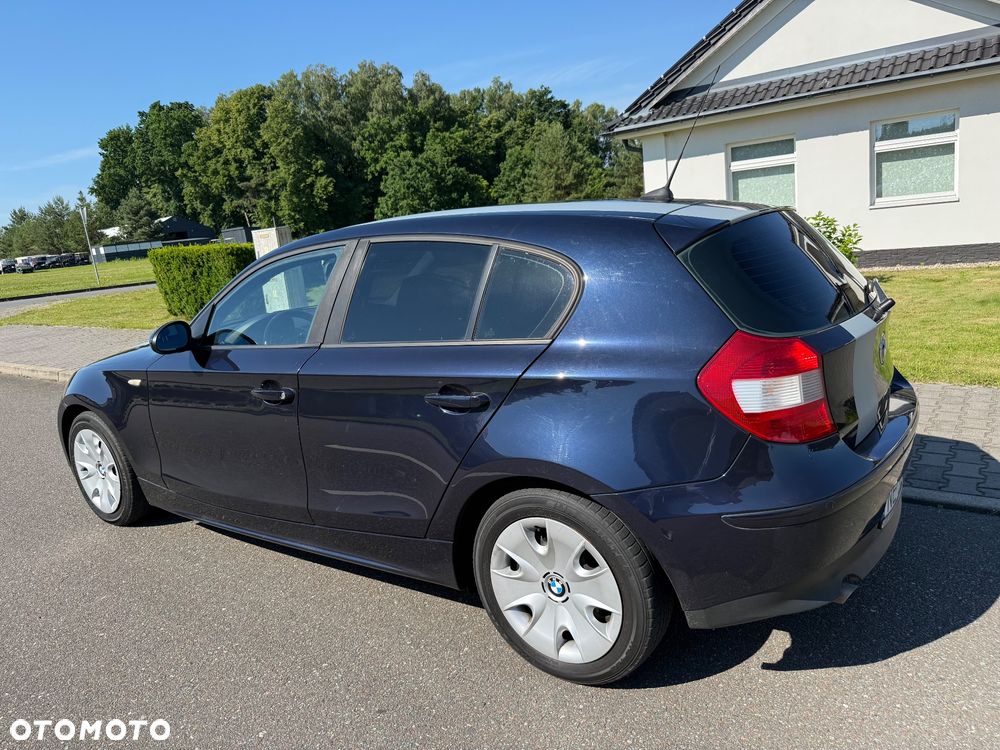 BMW Seria 1 - 17