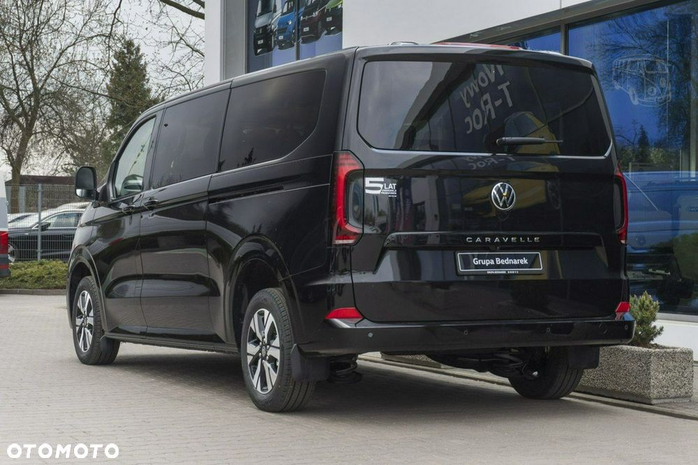 Volkswagen Caravelle - 10