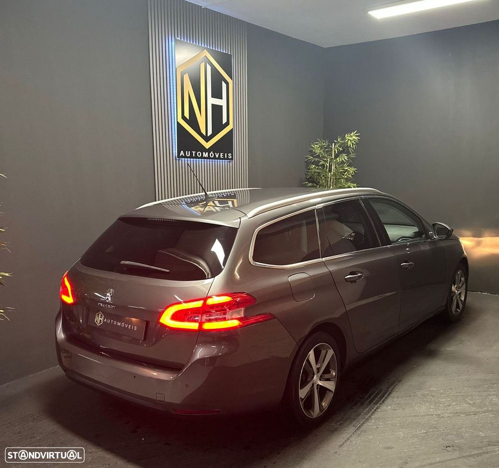 Peugeot 308 SW 1.2 PureTech Allure Pack - 4