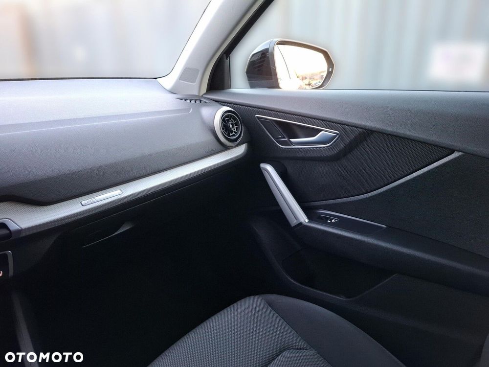 Audi Q2 35 TFSI Advanced S tronic - 28