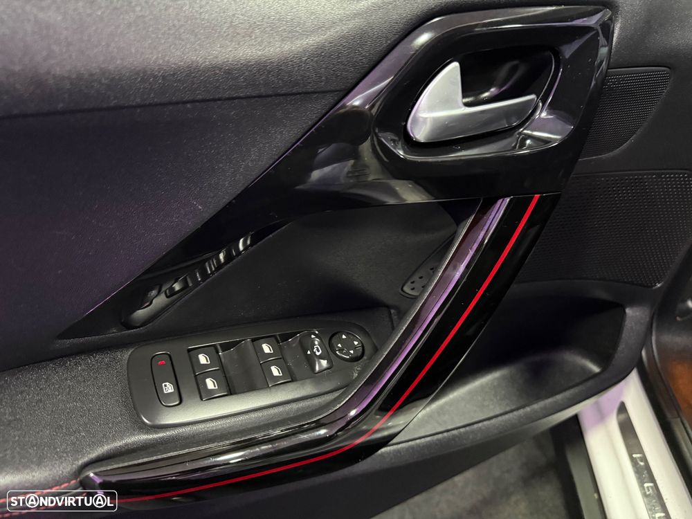 Peugeot 2008 PureTech 110 Stop&Start GT-Line Edition - 5