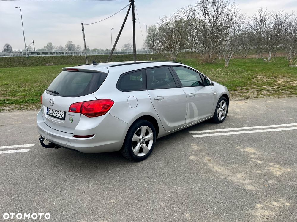 Opel Astra 1.4 Turbo Automatik 150 Jahre - 8